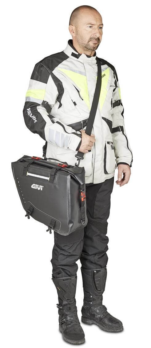 Givi gravel best sale t panniers